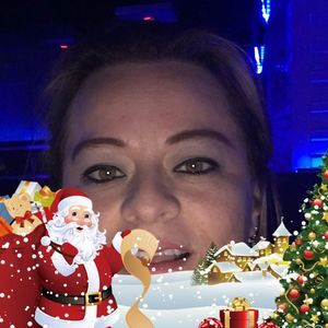 Meet your Posher, Claudia